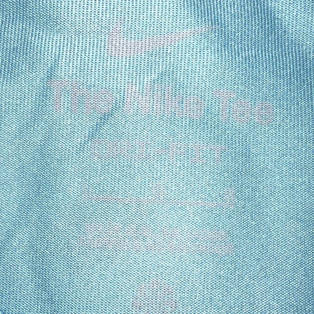 Nike Women's Aqua Long Sleeve Tee‎